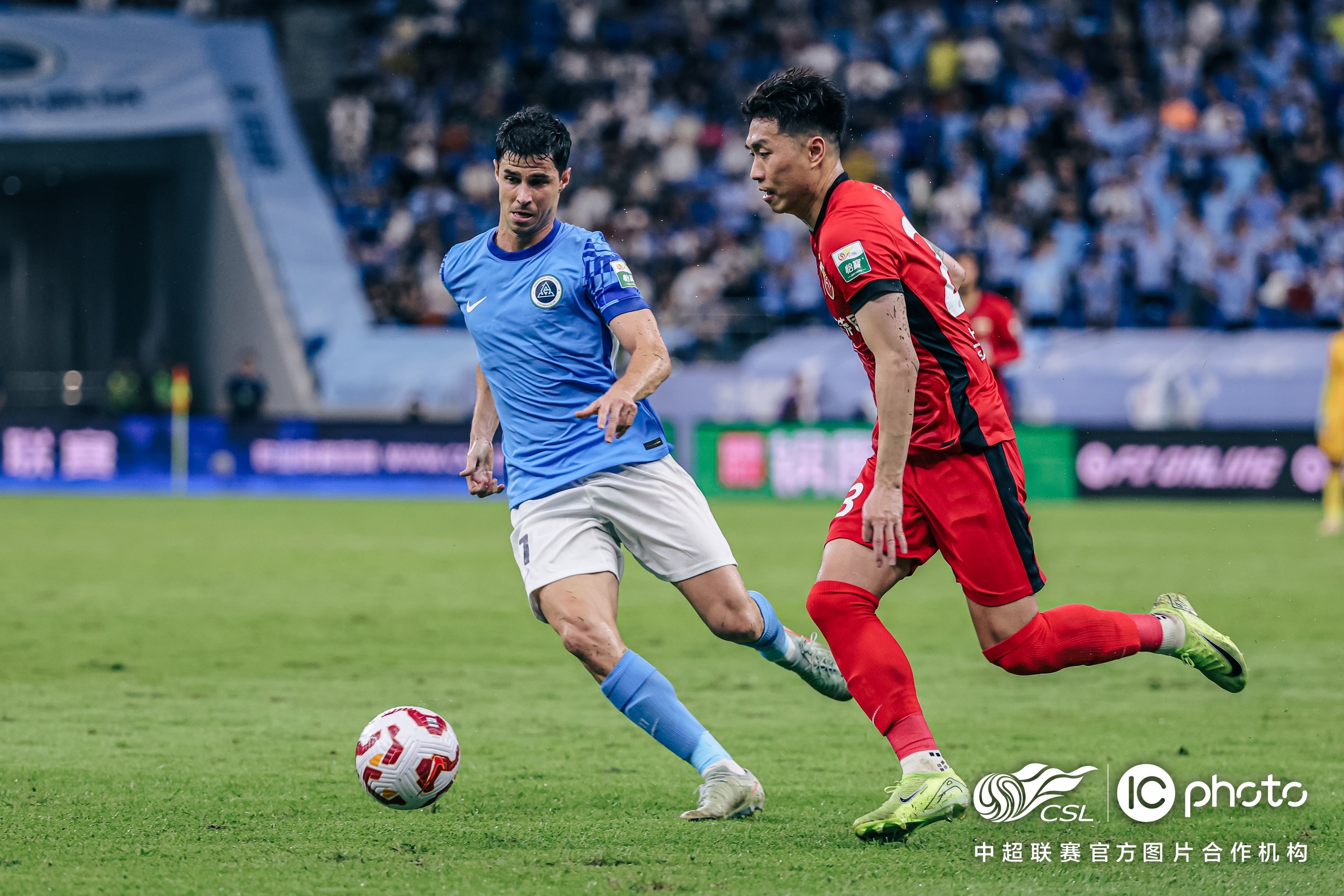 赛地聚焦——德甲赛后热度飙升；深圳男篮调整名单；媒体盛赞；身体对抗强度拉满的简单介绍