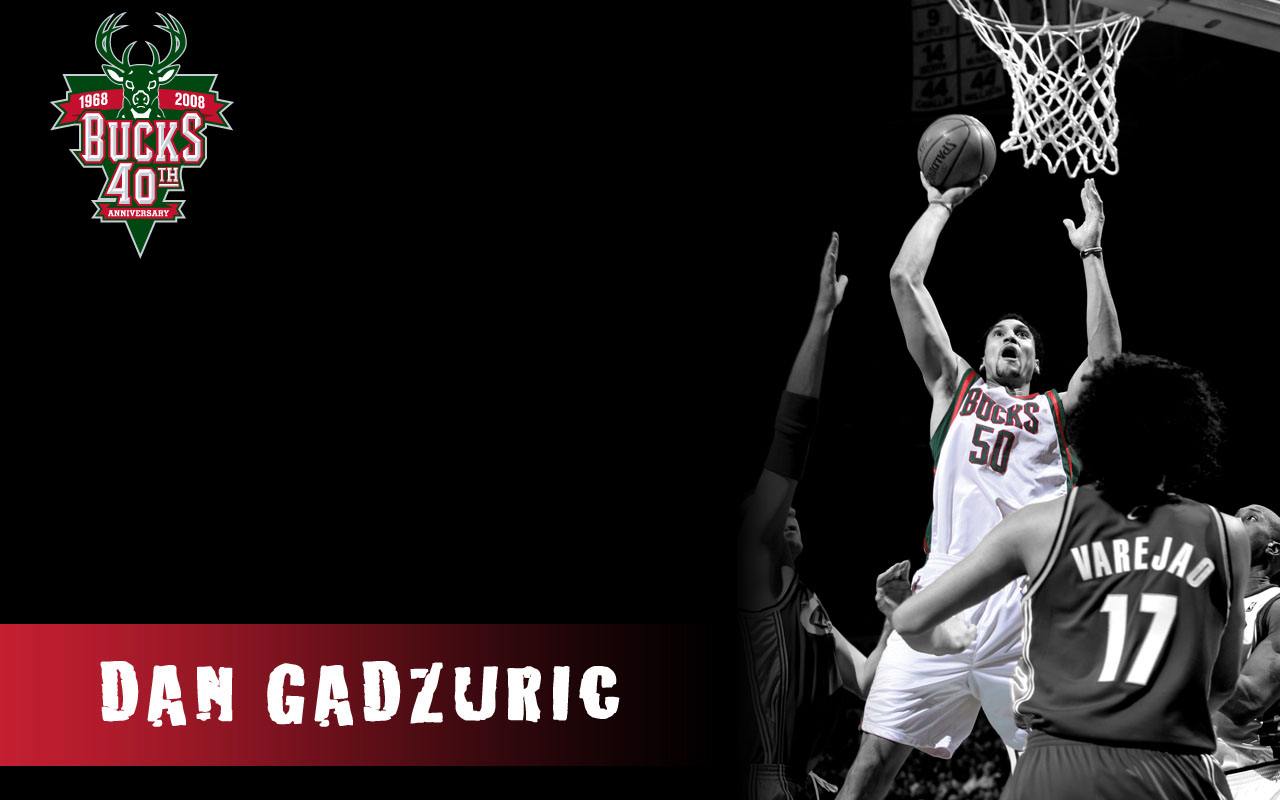 lovegame app-包含中超赛程吃紧，密尔沃基雄鹿赛前战术微调，赛场秩序良好，训练强度明显提升的词条-lovegame app