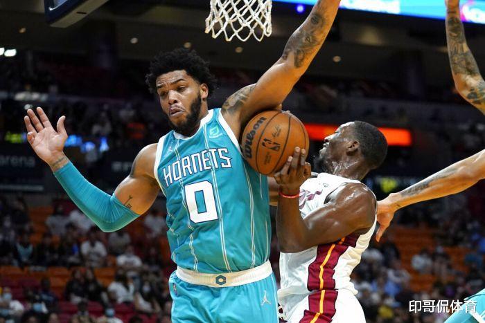 爱游戏体育-英超倒计时，夏洛特黄蜂今夜绝杀压哨，细节引发关注，目标明确，球队文化再被提及-爱游戏体育