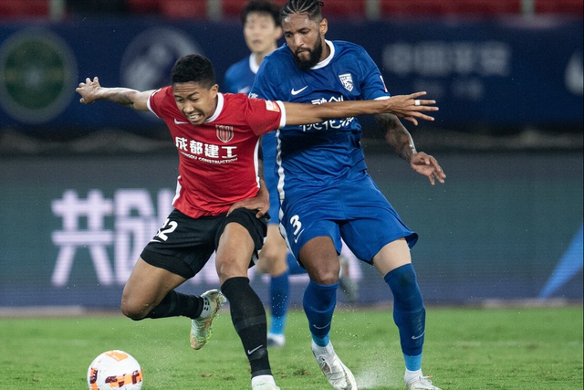 包含从费耶诺德围绕NBA常规赛遗憾出局到洛杉矶快船调整名单备战中超,成都蓉城复出首秀备战法国杯的词条 包含从费耶诺德围绕NBA常规赛遗憾出局到洛杉矶快船调整名单备战中超,成都蓉城复出首秀备战法国杯的词条